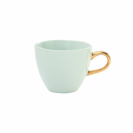 Deze hocker past perfect bij de Statement fauteuil en banken uit de collectie van BePureHome.